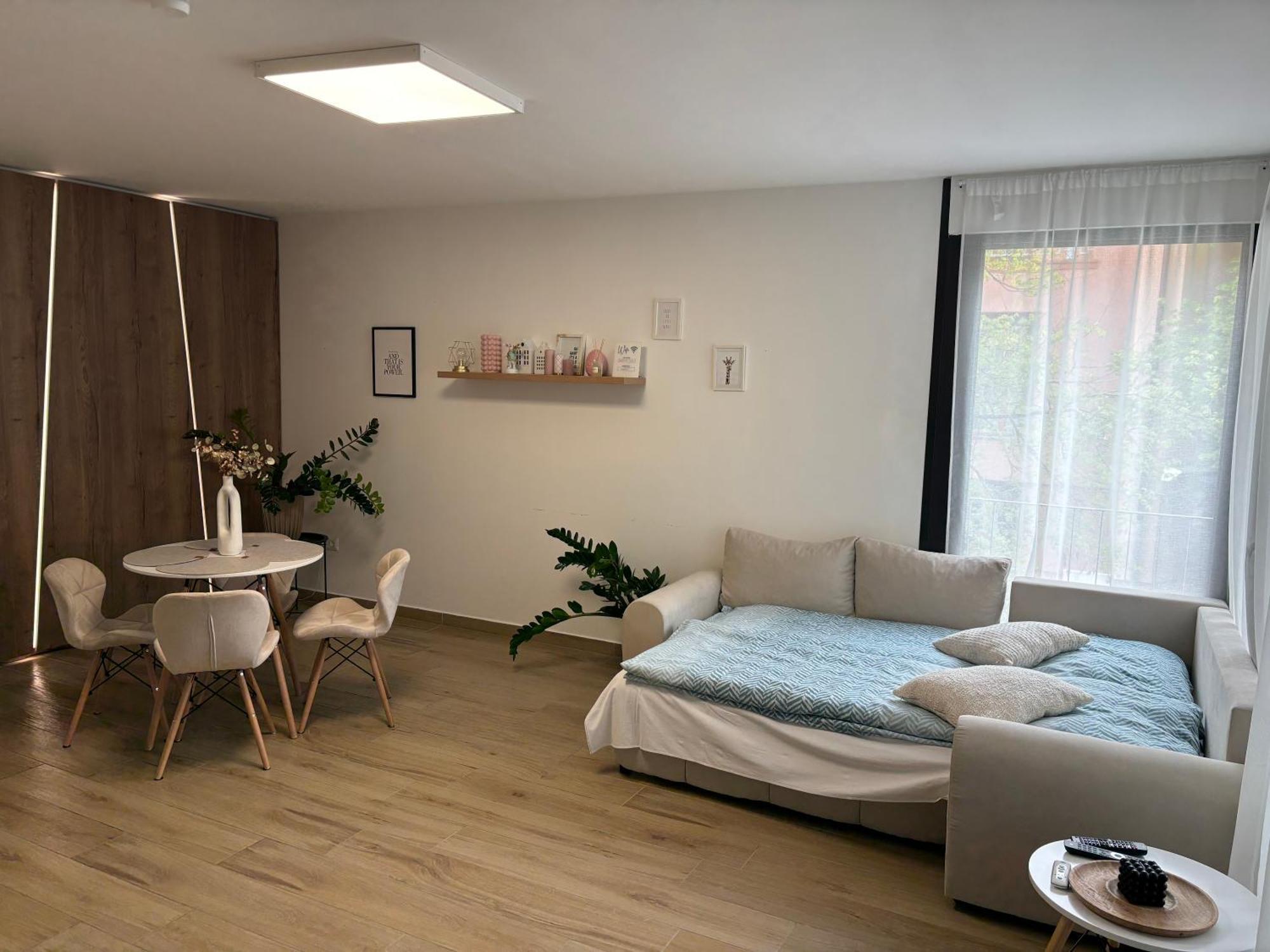 Modern Lux Home 塞格德 外观 照片